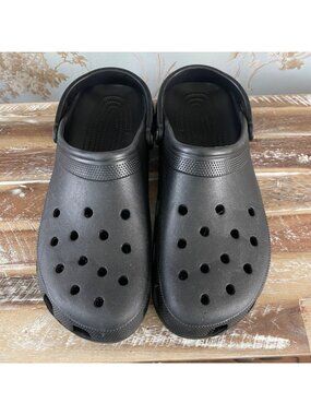 Crocs Unisex Classic Clogs Black Minimalist Comfort Casual Size M17 Everyday